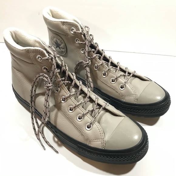 Converse leather high top size 9 - Picture 3 of 6